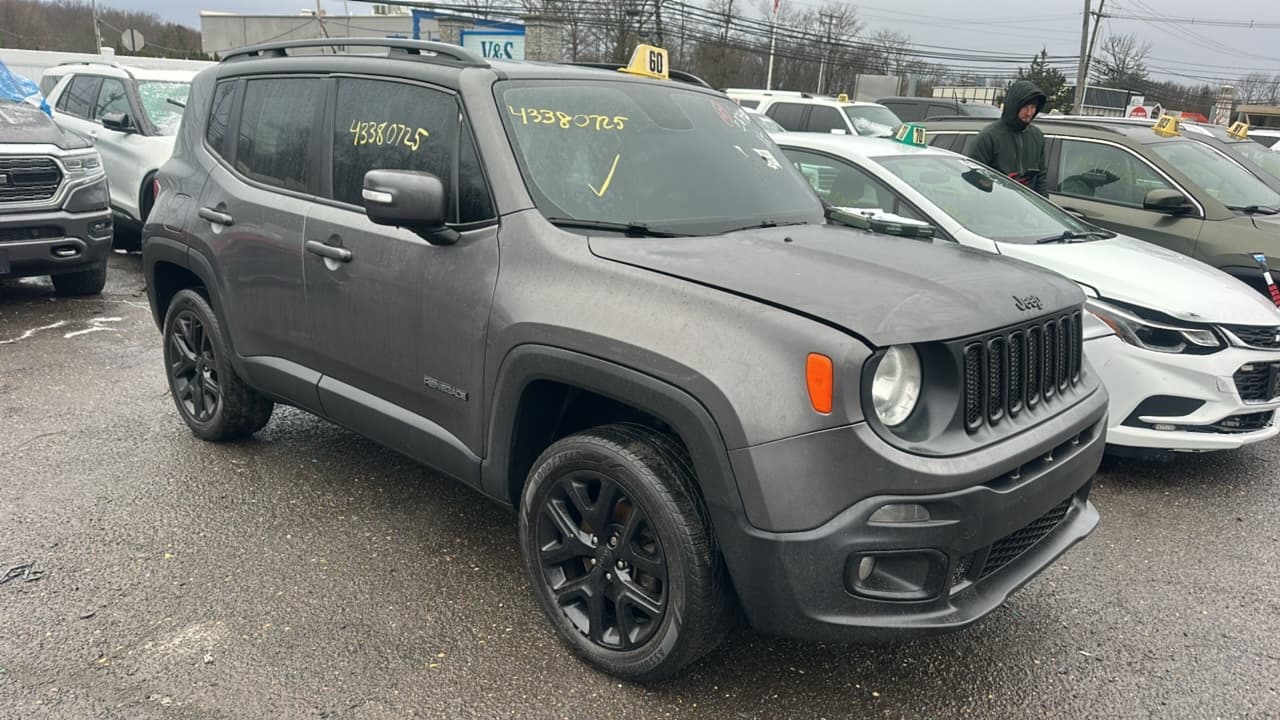 ავტომანქანა Jeep renegade 2016